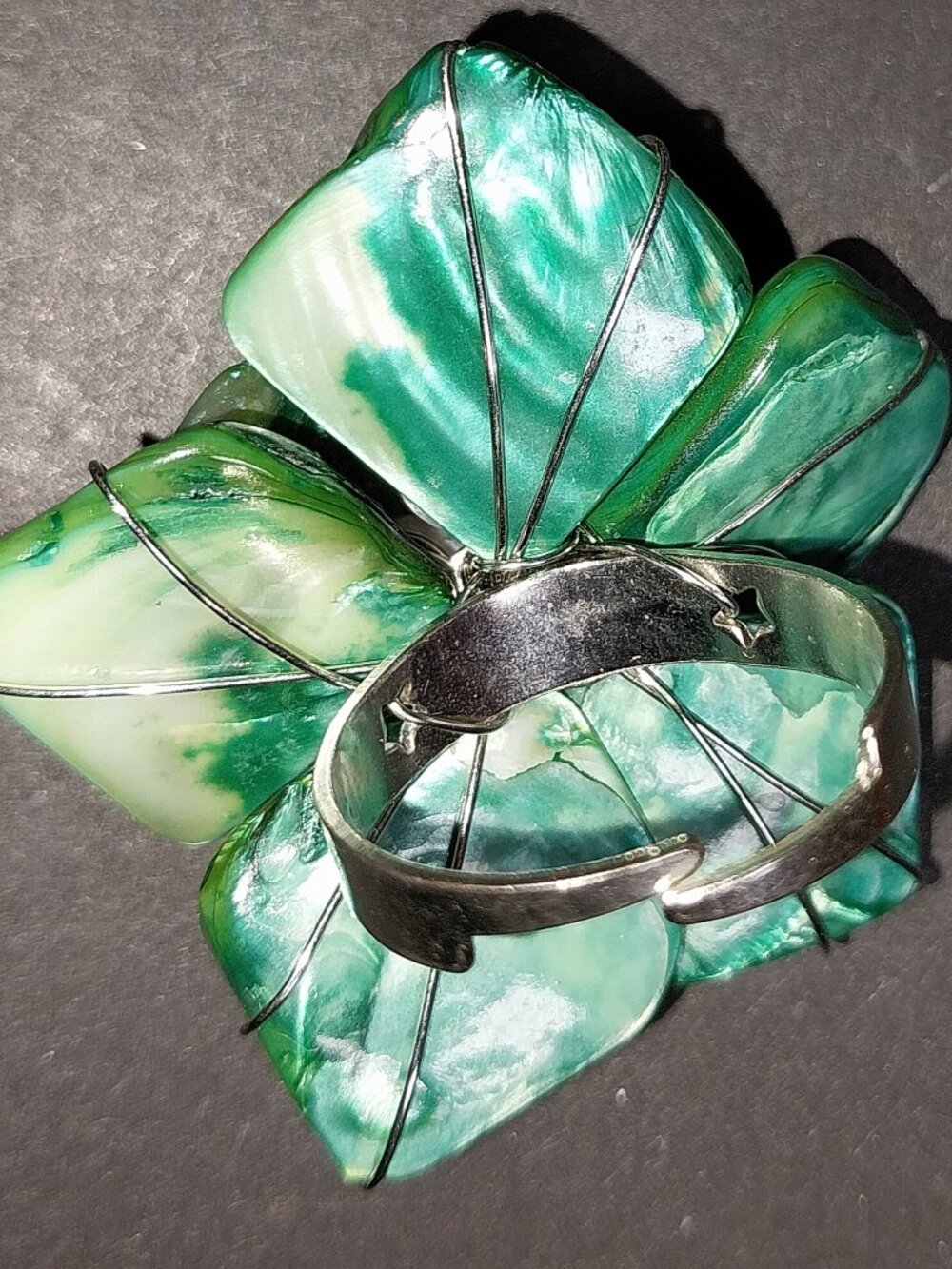 Shell Pearl Adjustable Ring - Picture 10 of 11